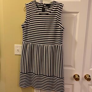 Tiana B Size large black-and-white stripe dress. Very classy piece